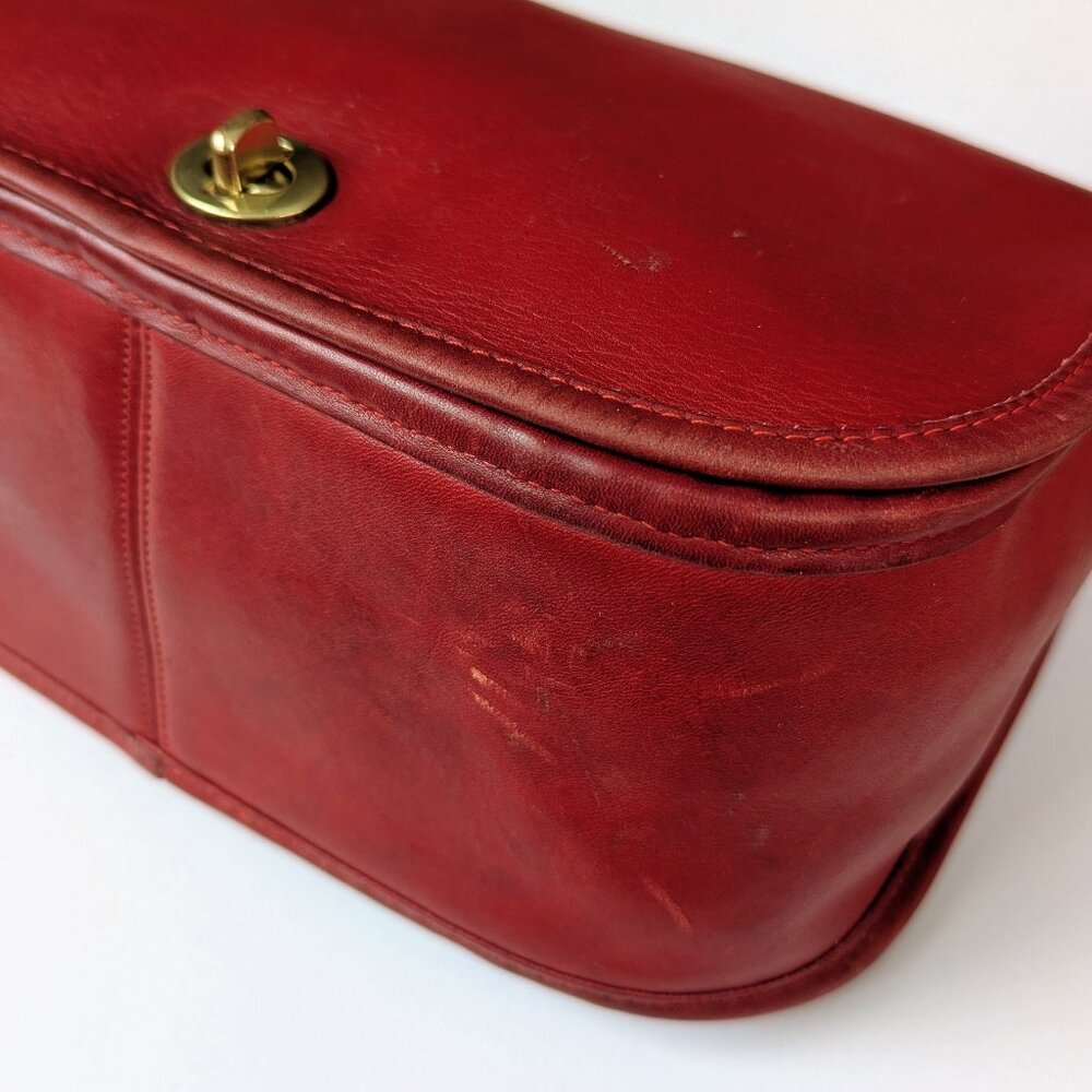 Vintage Coach NYC Small Shoulder Bag 9530 Red Larger Variation - Picture 13 of 16